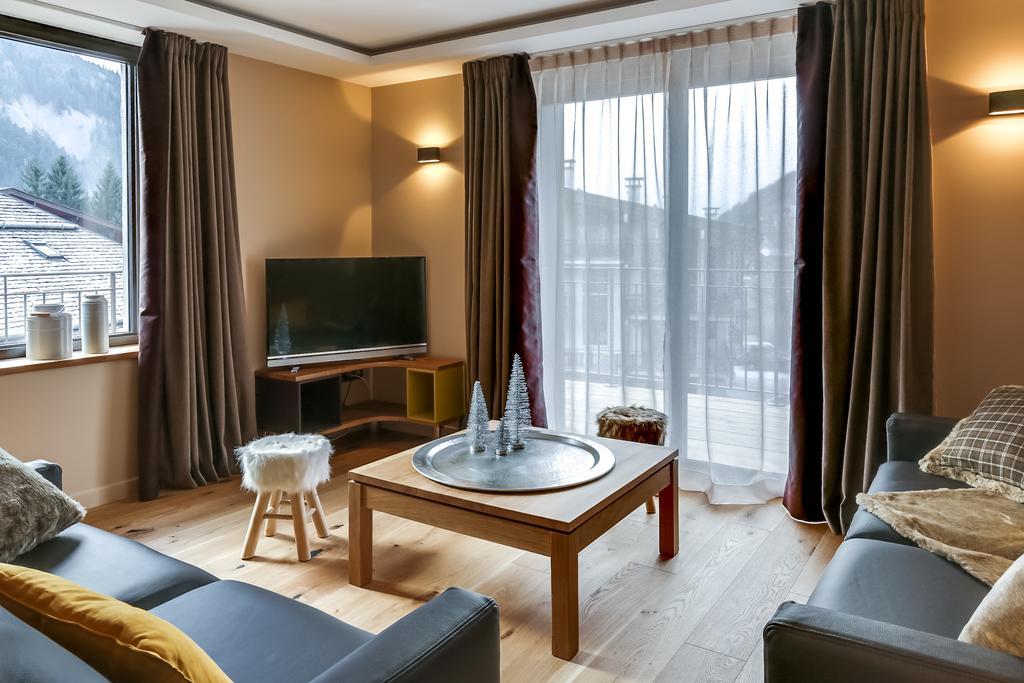 Appartements Betemps Льо Гран-Борнан Екстериор снимка